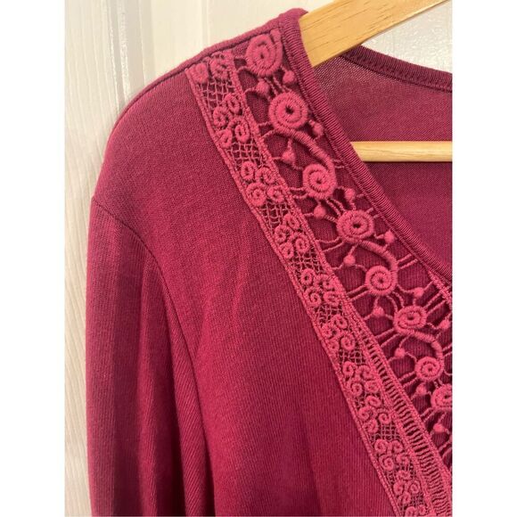 Weekend Suzanne Betro Wine Knit Crochet Front Knit Top sz 2X EUC - Picture 4 of 8